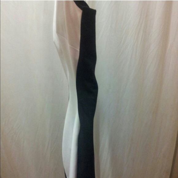 Illusion dress - Picture 2 of 3