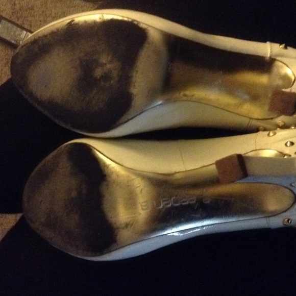 Pumps - Picture 4 of 4