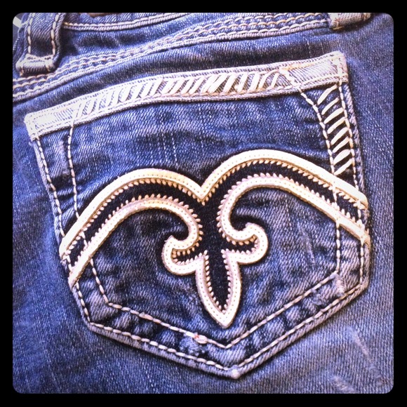 🎀Rock Revival Jeans🎀