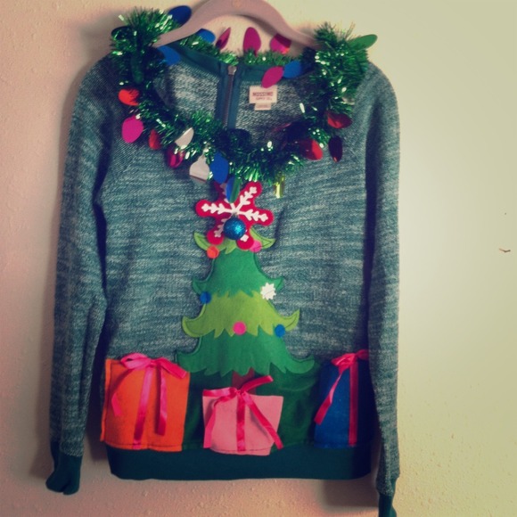 Christmas Cute "ugly sweater."