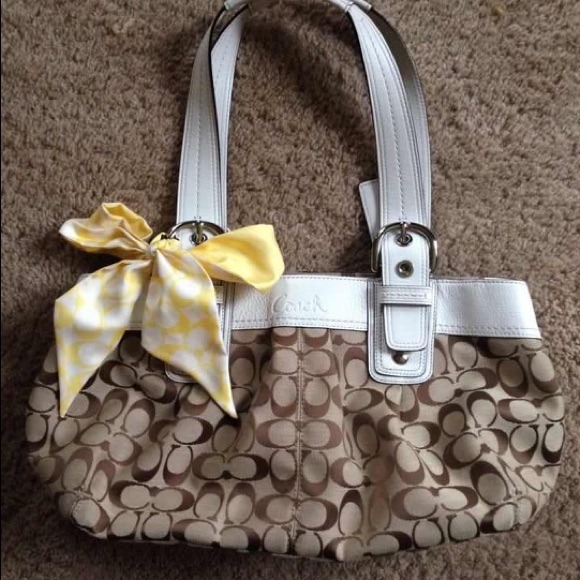 Coach purse