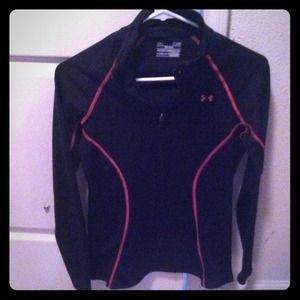 Reduced price!!! Under Armour half zip pullover