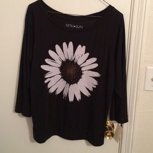 Fifth Sun daisy top