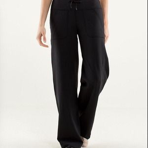 Lululemon pants (Still Pants) Black