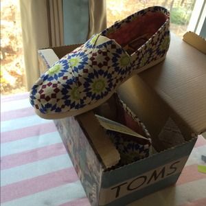 Toms Classics shoe
