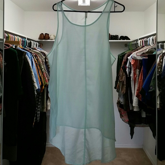 ⚠SOLD IN BUNDLE⚠ High-Low Mint Tank - Picture 1 of 1