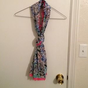 Floral print scarf