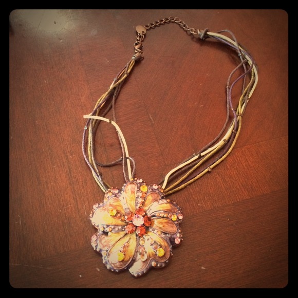Purple jeweled necklace -adjustable