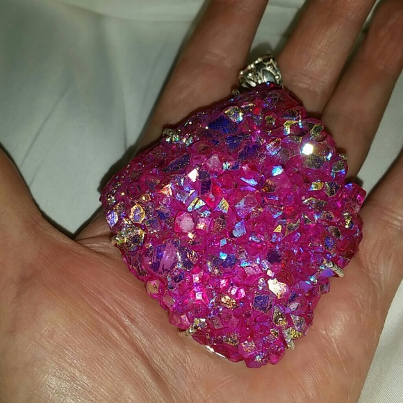 SOLD  👍 Gorgeous Druzy