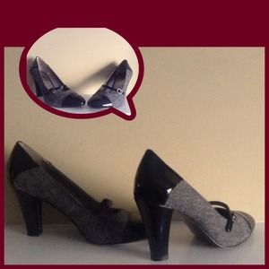 🎉HOST PICK 1/11/2016🎉 🔸ANNE KLEIN HEELS🔸