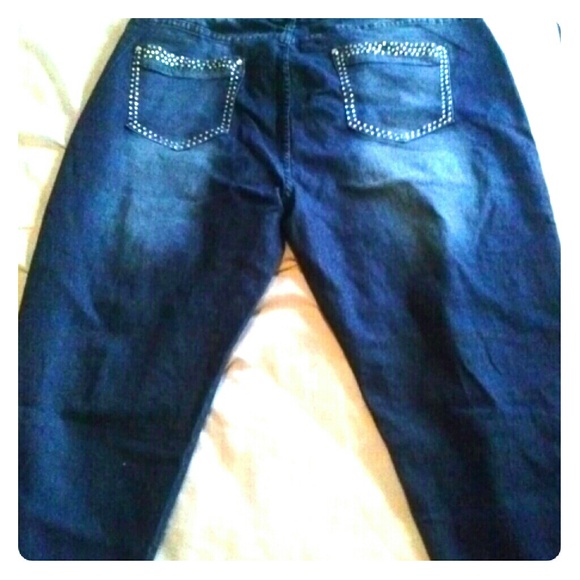 Jeans - Picture 1 of 4
