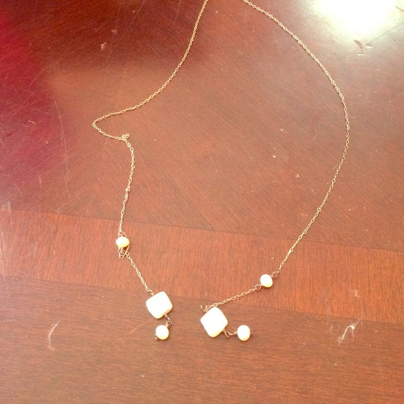 Mother of pearl necklace