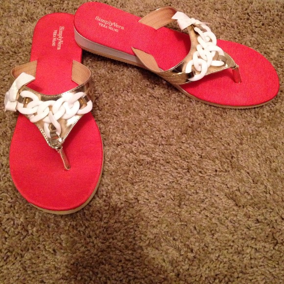 Vera Wang sandals