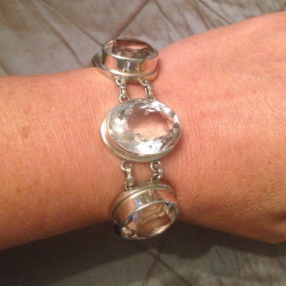 Sterling and clear crystal bracelet - Picture 2 of 3