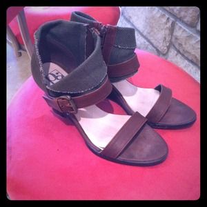 💟 BEAUTIFUL WEDGES!