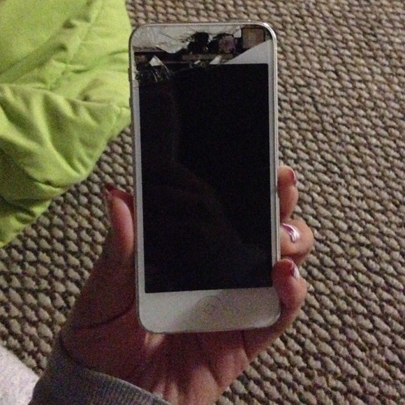 iphone 5 - Picture 4 of 4