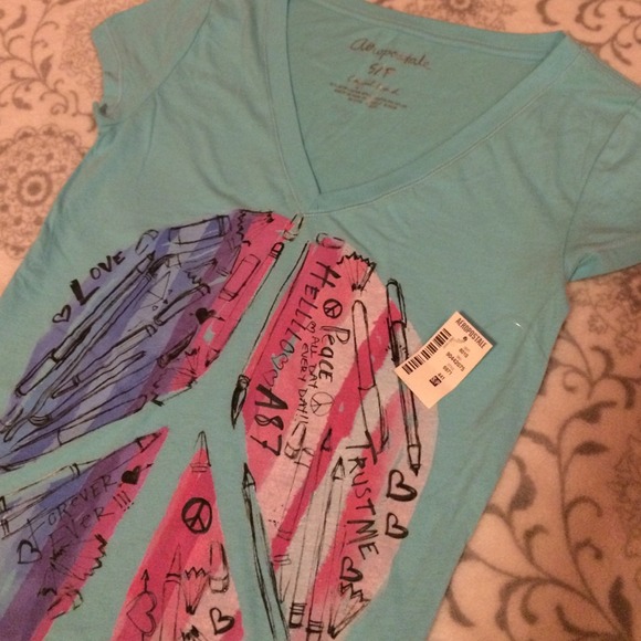 Aeropostale graphic tee NWT small