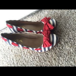MIA red, white & blue heels sz 8