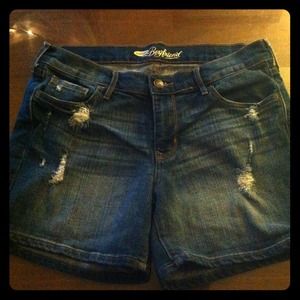 Boyfriend Jean Shorts