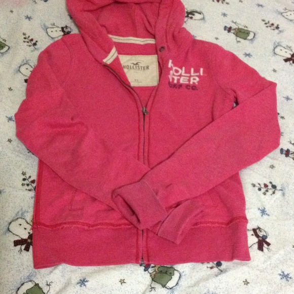 Hollister sweater