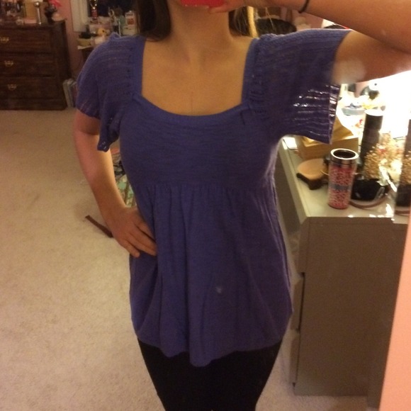 Periwinkle top fits most sizes