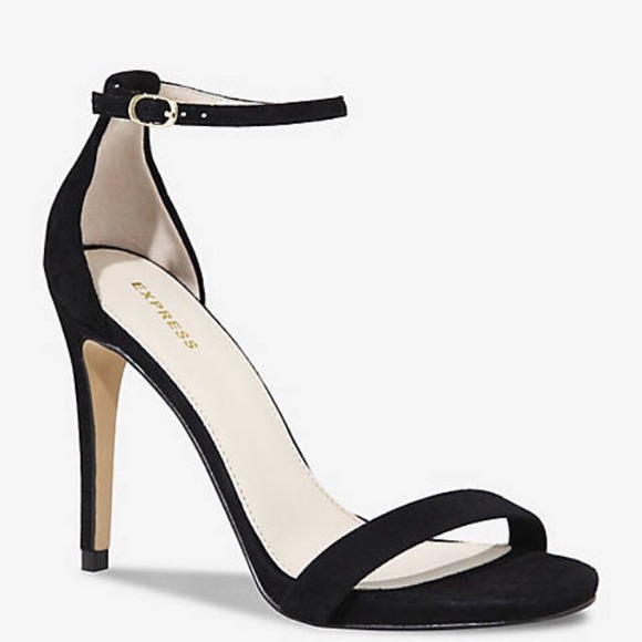 Express heels size 7