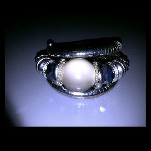 WRAP ARO7ND BRACELET