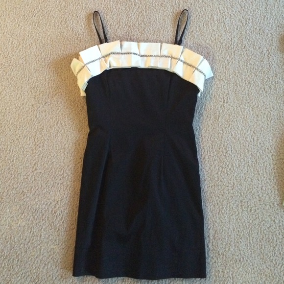 Forever 21 black and white cocktail dress