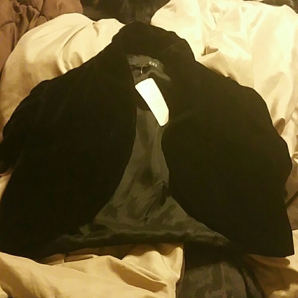 Velvet Jacket Cropped