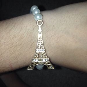 Pearl and gold Eiffel Tower bracelet