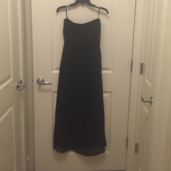 Forever 21 black tube dress. Size M