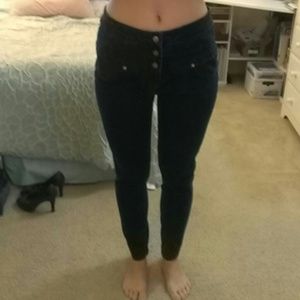 Stretchy high-waisted jeans