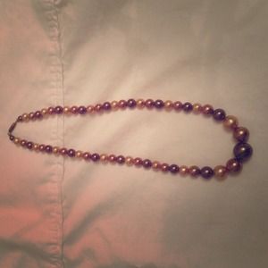 Costume pearl necklace