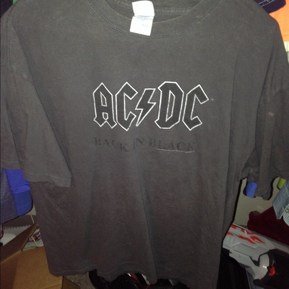 Men's shirt