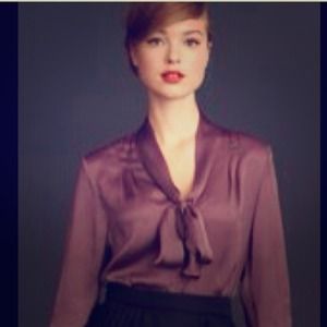 Banana Republic Pussy Bow Blouse