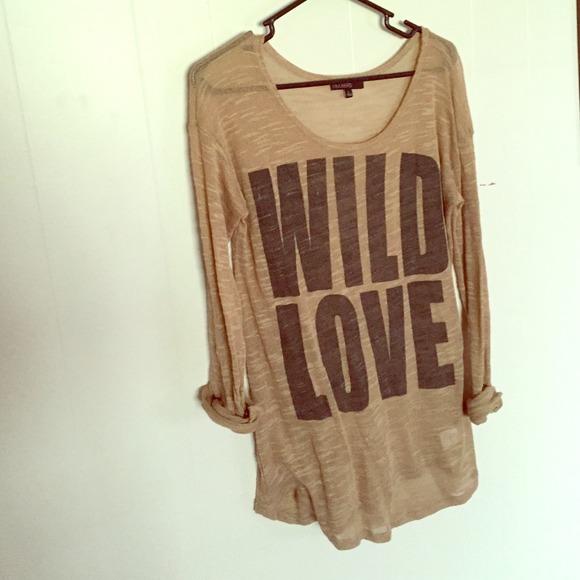 Light 'Wild Love' sweater