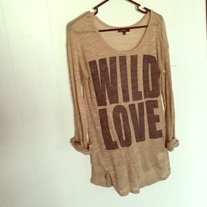 Light 'Wild Love' sweater