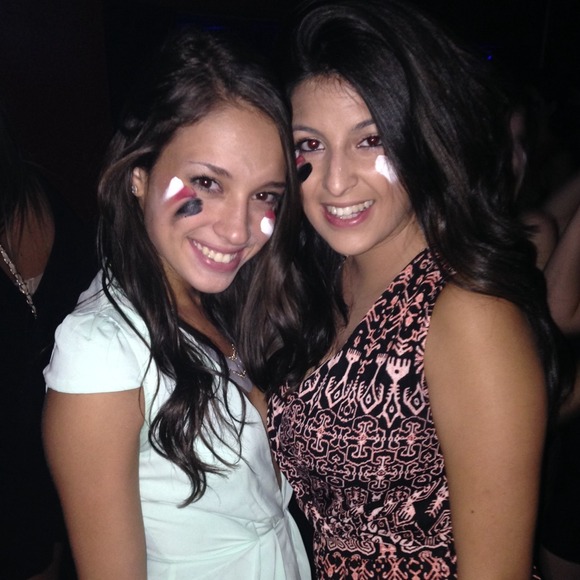 Meet your sellers !💓 - Picture 3 of 3