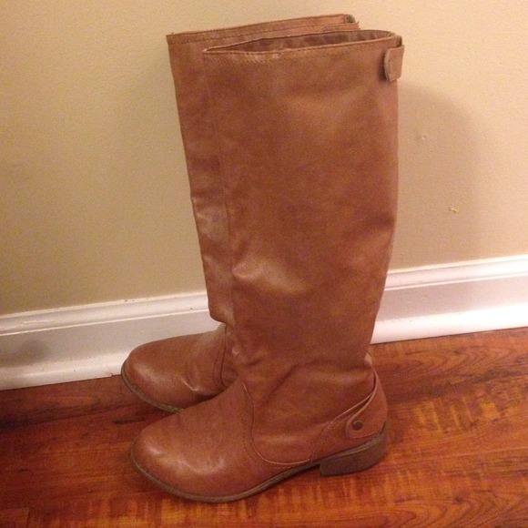 Rampage cognac boots! 6 1/2