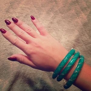 ~NWOT~ Turquoise bangles set of 3! 🐬
