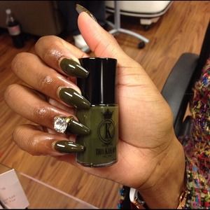 Tru Kream nail polish