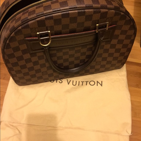 Louis Vuitton Nolita
