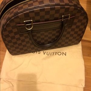 Louis Vuitton Nolita