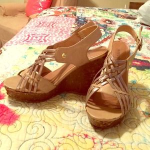 Madden Girl Wedges