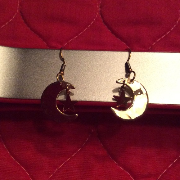 Moon and Stars brass earrings  CUTE 🌟🌟🌟