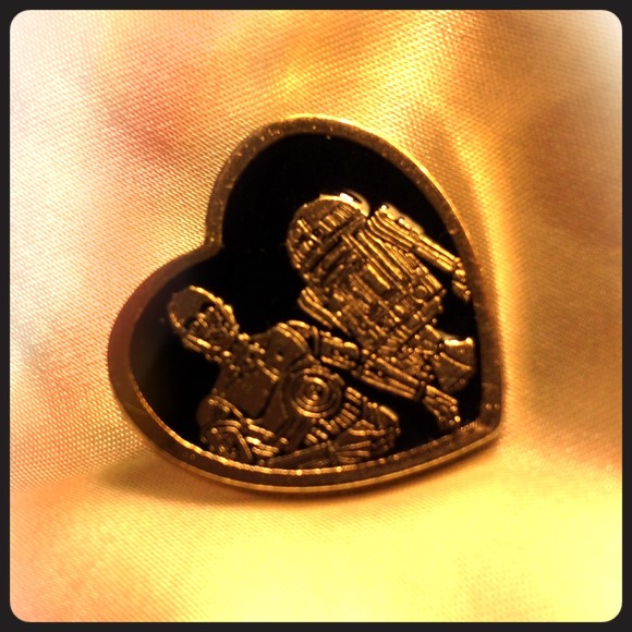 Collectable Star Wars Fashion Pin