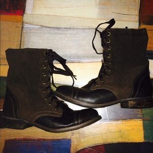 'Wanted' brown boots. NEVER WORN