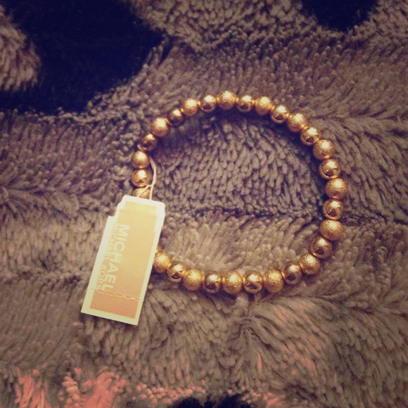 Gold Michael Kors stretch bracelet *NWT*