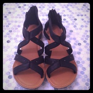 O'neil Black Strappy Sandals Size 9