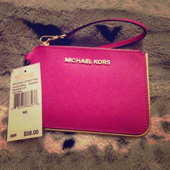 *NWT* Michael Kors pink & gold wristlet.